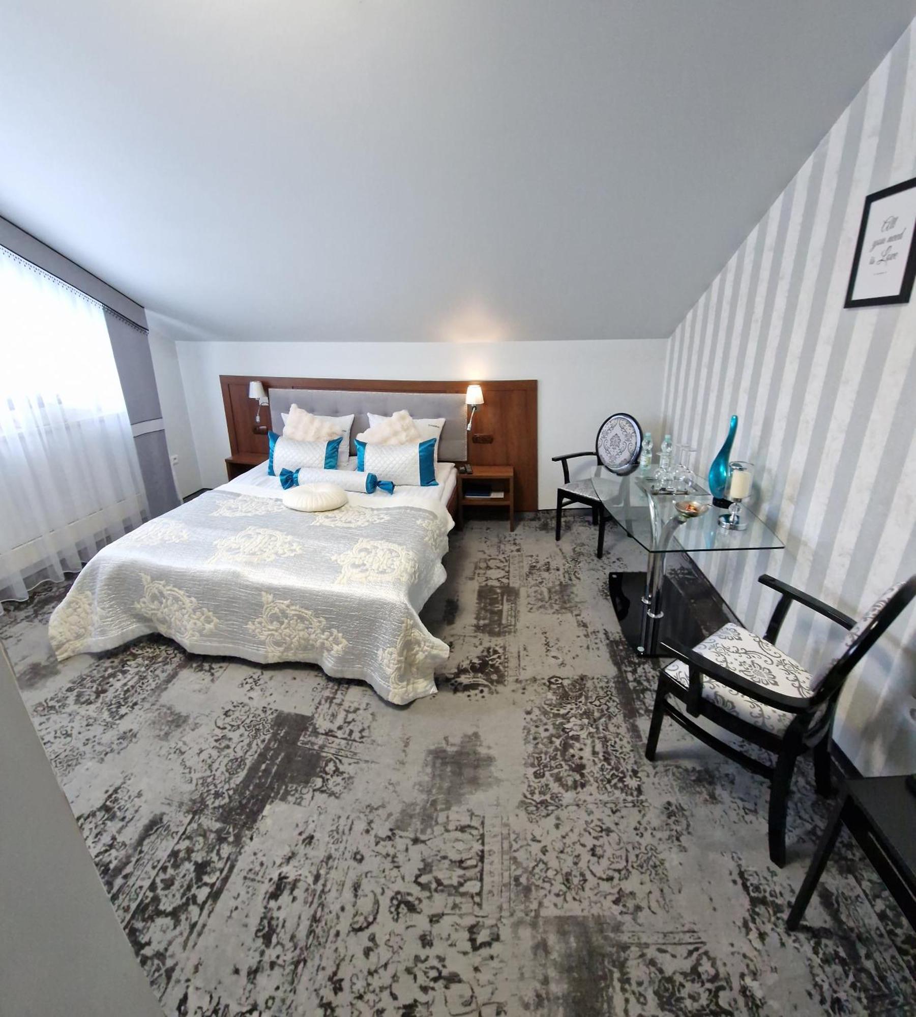Cynamon Hotel Nowy Sacz Exterior photo